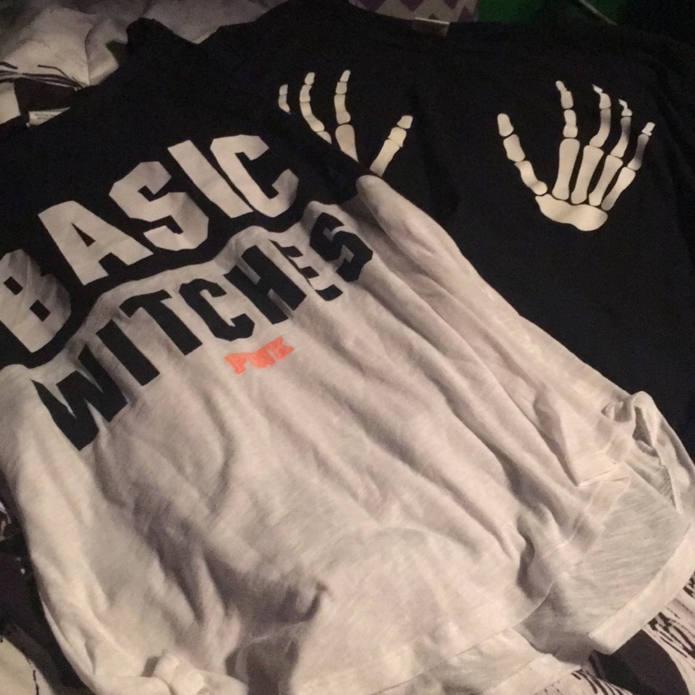 Bundle (reserved) Basic Witches and bones shirt